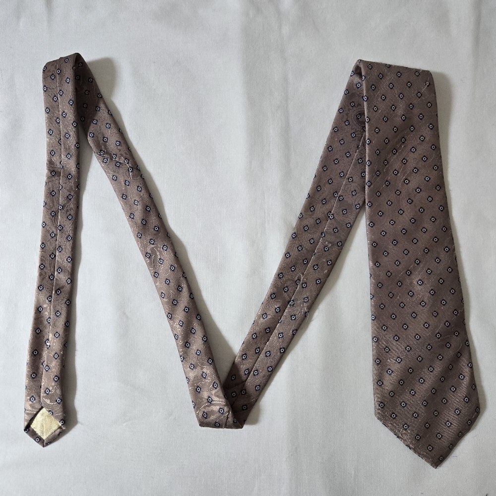 Tan Patterned Tie